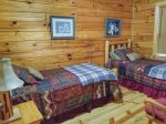 2nd bedroom w/ twins-north Georgia cabin rental